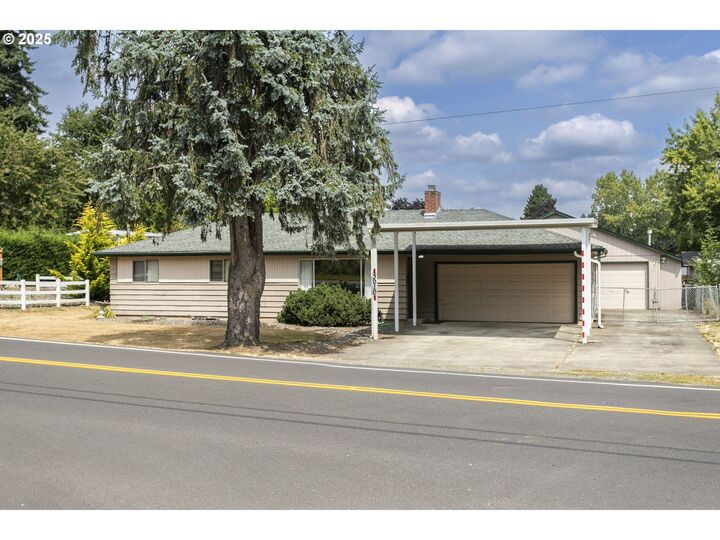 Property Photo:  3010 NE 49th St  WA 98663 