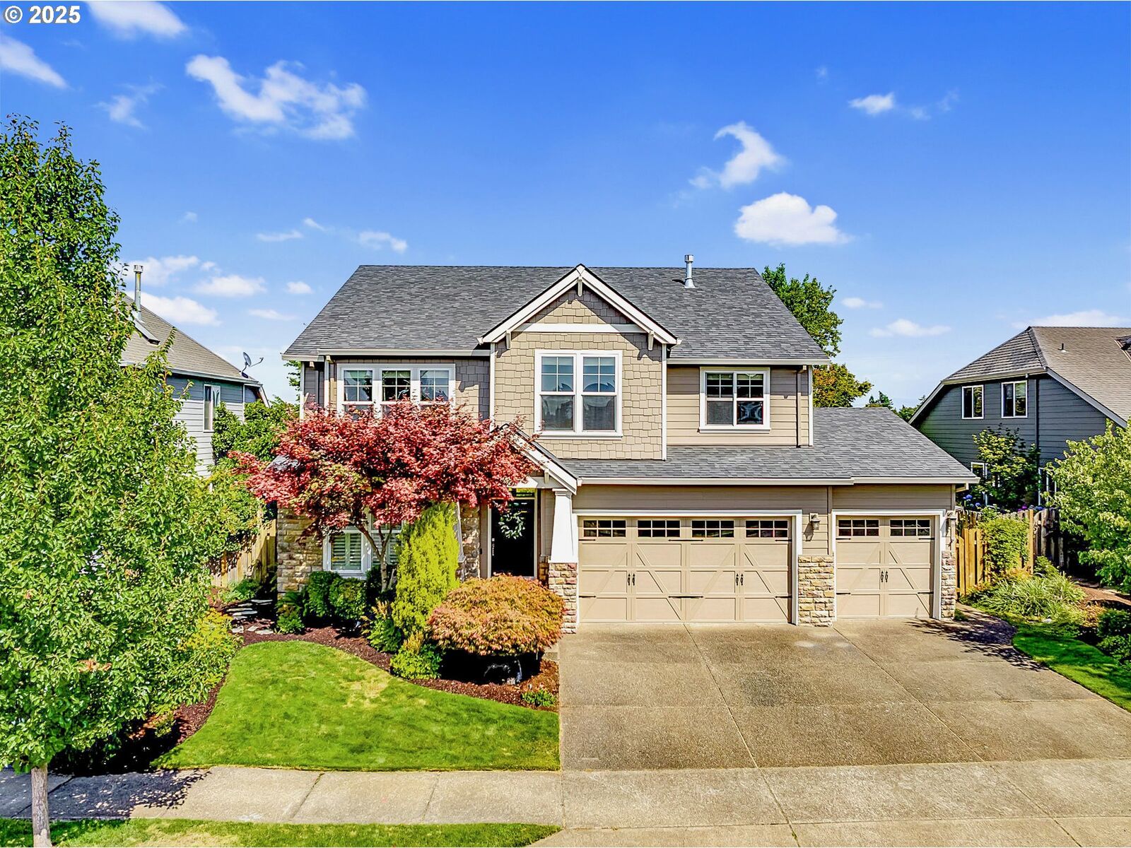 Property Photo:  1600 S Redwood St  OR 97013 