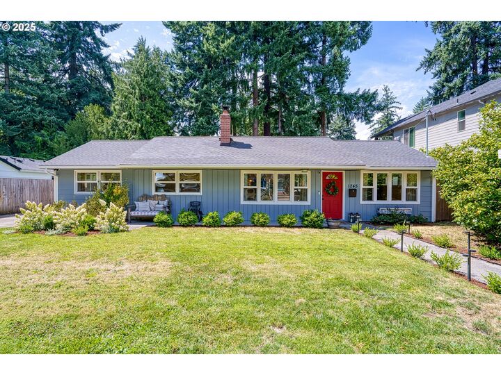 1245 NE 111th Ave  Portland OR 97220 photo