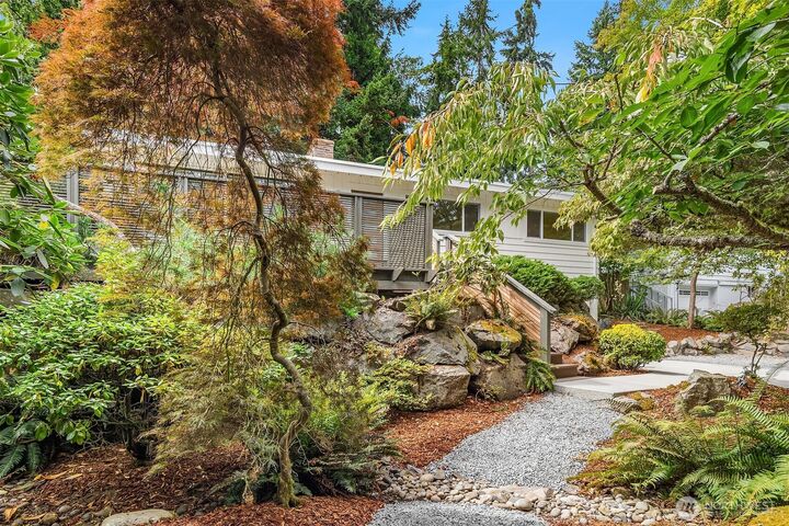 Property Photo: 19345 1st Avenue NW WA 98177
