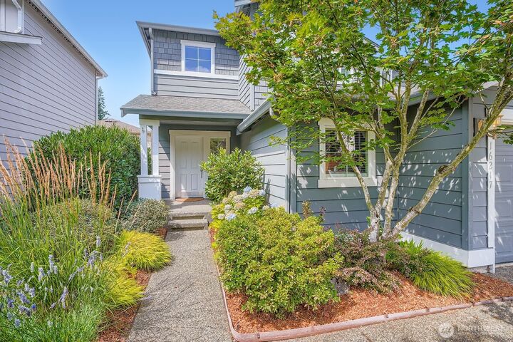 Property Photo:  16217 SE 260th Street  WA 98042 