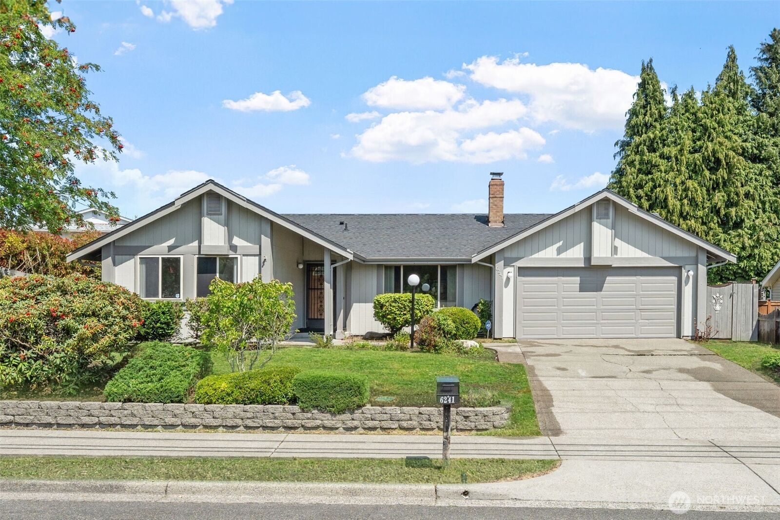 Property Photo:  6241 N 37th Street  WA 98407 