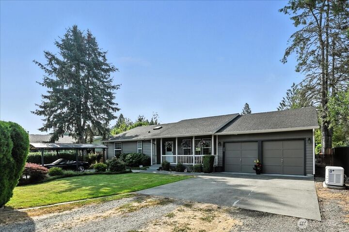 Property Photo: 4462 332nd Avenue SE WA 98024