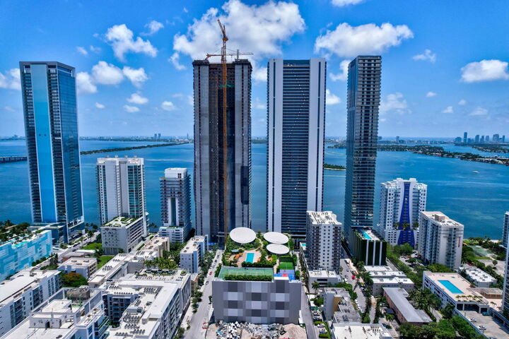 700 NE 24th Street 1005  Miami FL 33131 photo