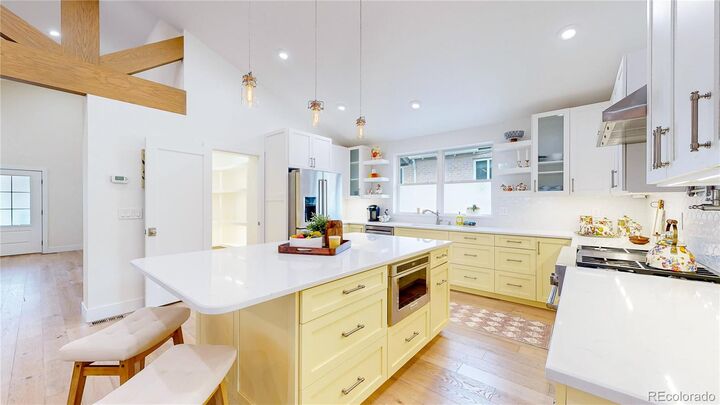 Property Photo: 1038 Jasmine Street CO 80220