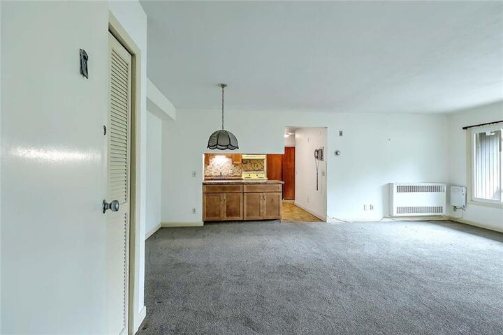 Property Photo:  400 Narragansett Parkway A-3W  RI 02888 