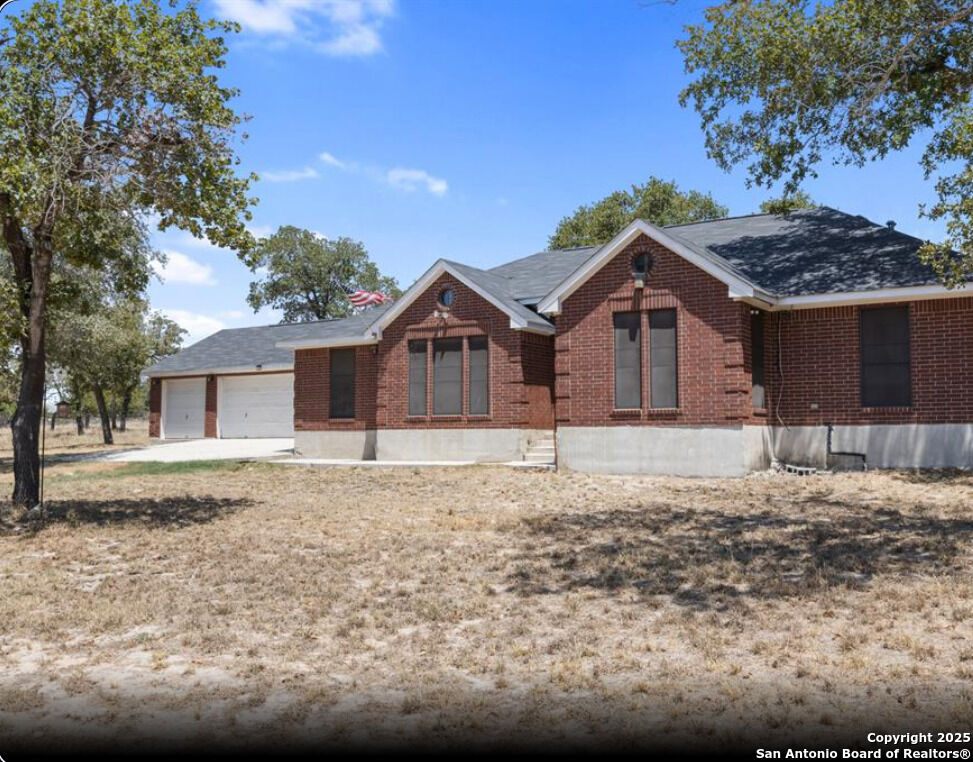 Property Photo: 133 County Road 7724 TX 78059