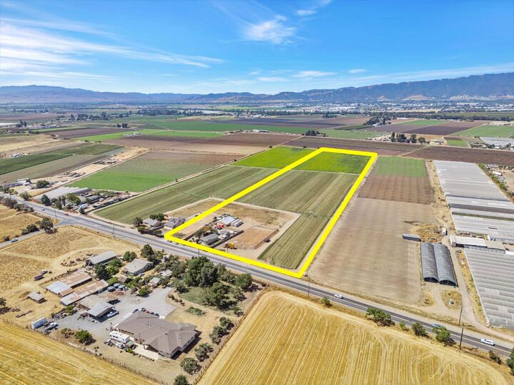 Property Photo:  2712 Ferguson Road  CA 95020 