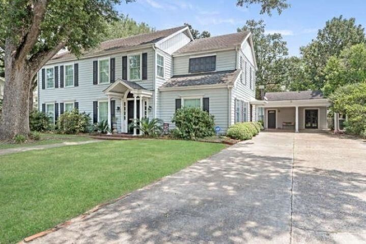 Property Photo:  180 Ridgeland Lane  TX 77706 