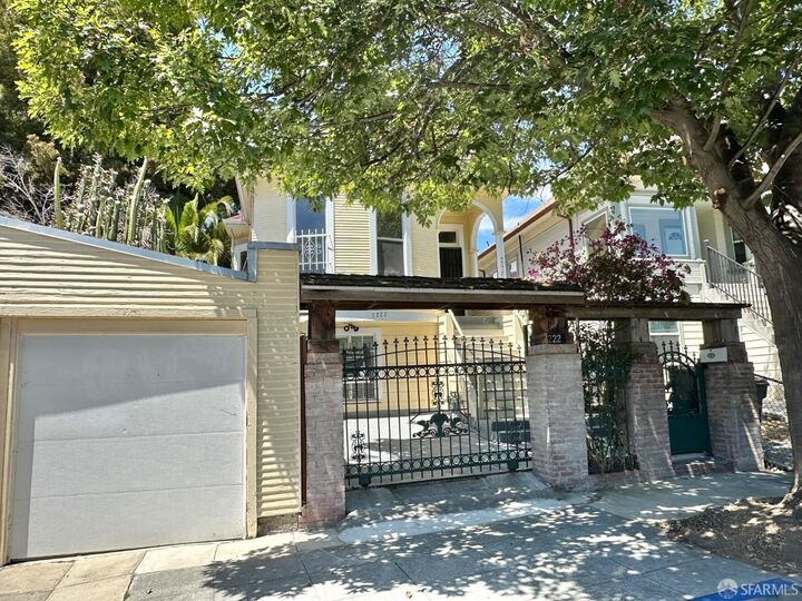 Property Photo: 2227 25th Avenue CA 94601