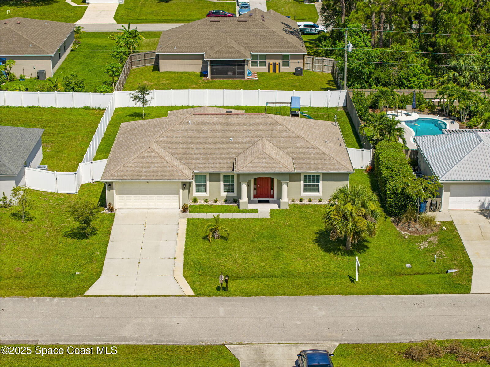 Property Photo: 971 Aurelia Avenue SE FL 32909
