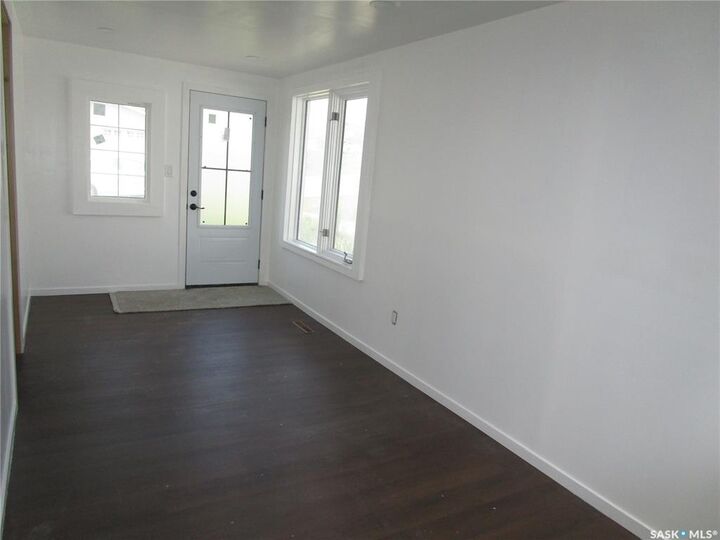 Property Photo: 2011 1st Street S SK S0H 3R0