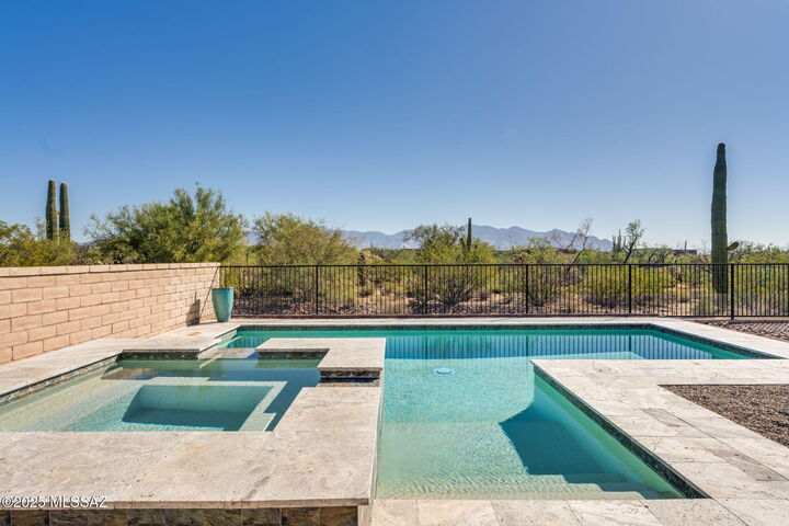 Property Photo:  12350 N Faraway Wash Trail  AZ 85658 