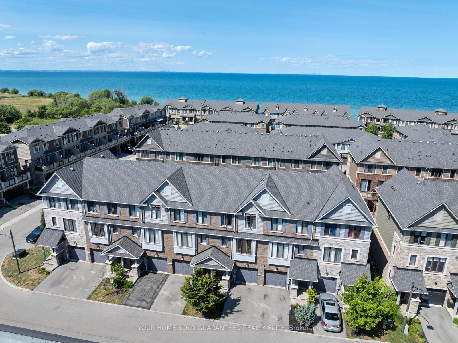 Property Photo: 78 Esplanade Lane ON L3M 0H2
