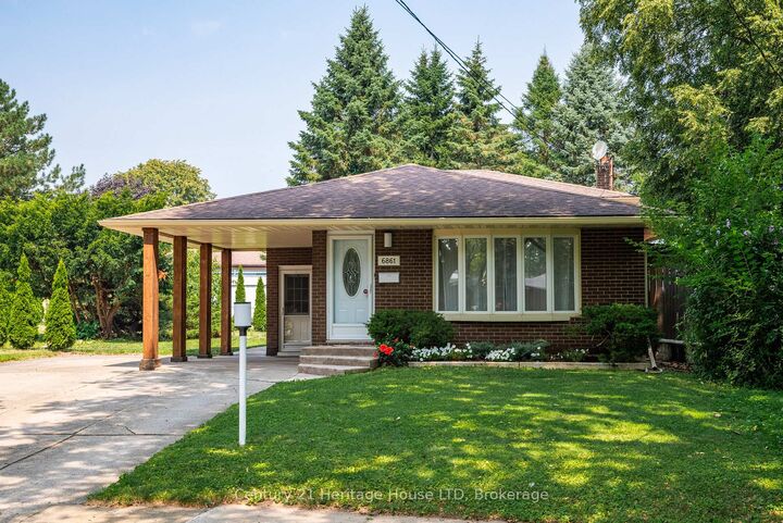 Property Photo: 6861 Fairlawn Crescent ON L2G 5B1