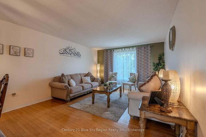 Property Photo:  37 Shallot Crescent  ON P1A 3V7 