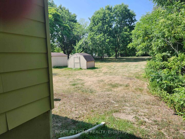 Property Photo:  191 Brant Street  ON K0K 1X0 