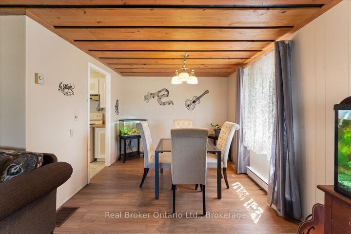 Property Photo:  241 St. Paul Street W 241  ON L2S 2E5 