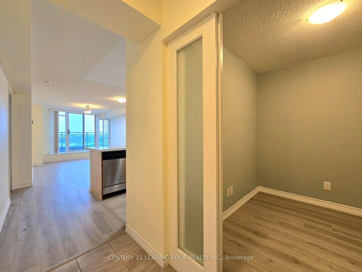 Property Photo:  2020 McNicoll Avenue 712  ON M1V 0B5 