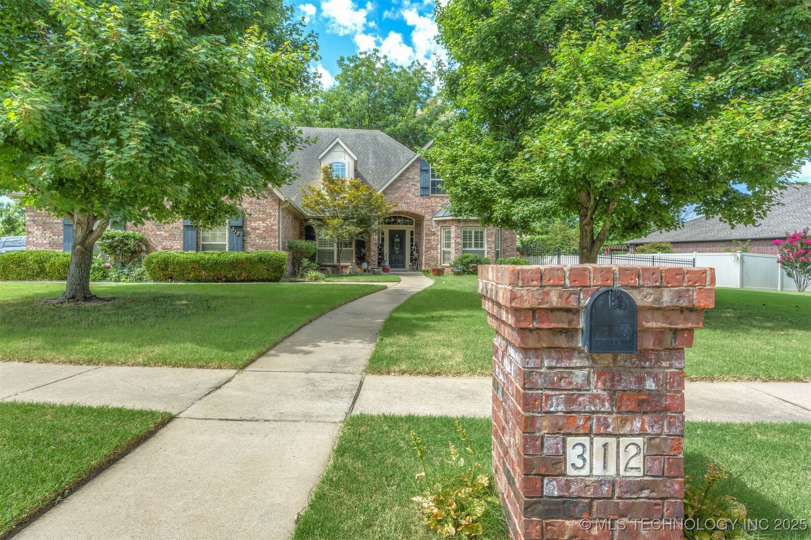 Property Photo:  312 S 77th Street  OK 74014 