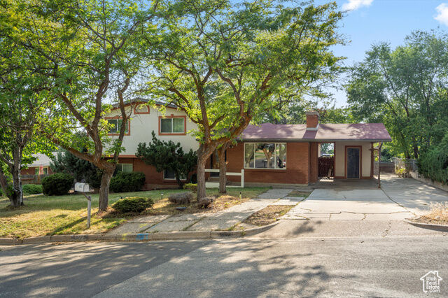 Property Photo:  3227 N 575 E  UT 84414 