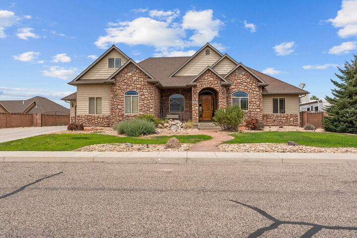 Property Photo: 2846 W 350 S UT 84720