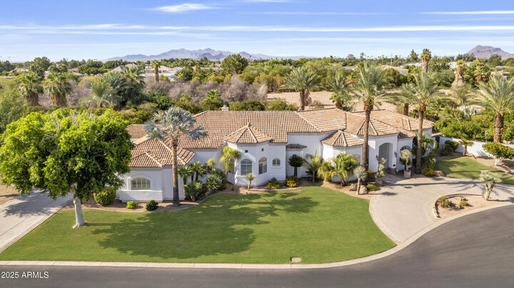 Property Photo: 2222 N Val Vista Drive 3 AZ 85213