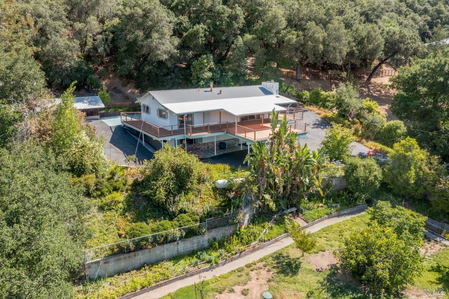 Property Photo: 1135 Palomino Road CA 95425
