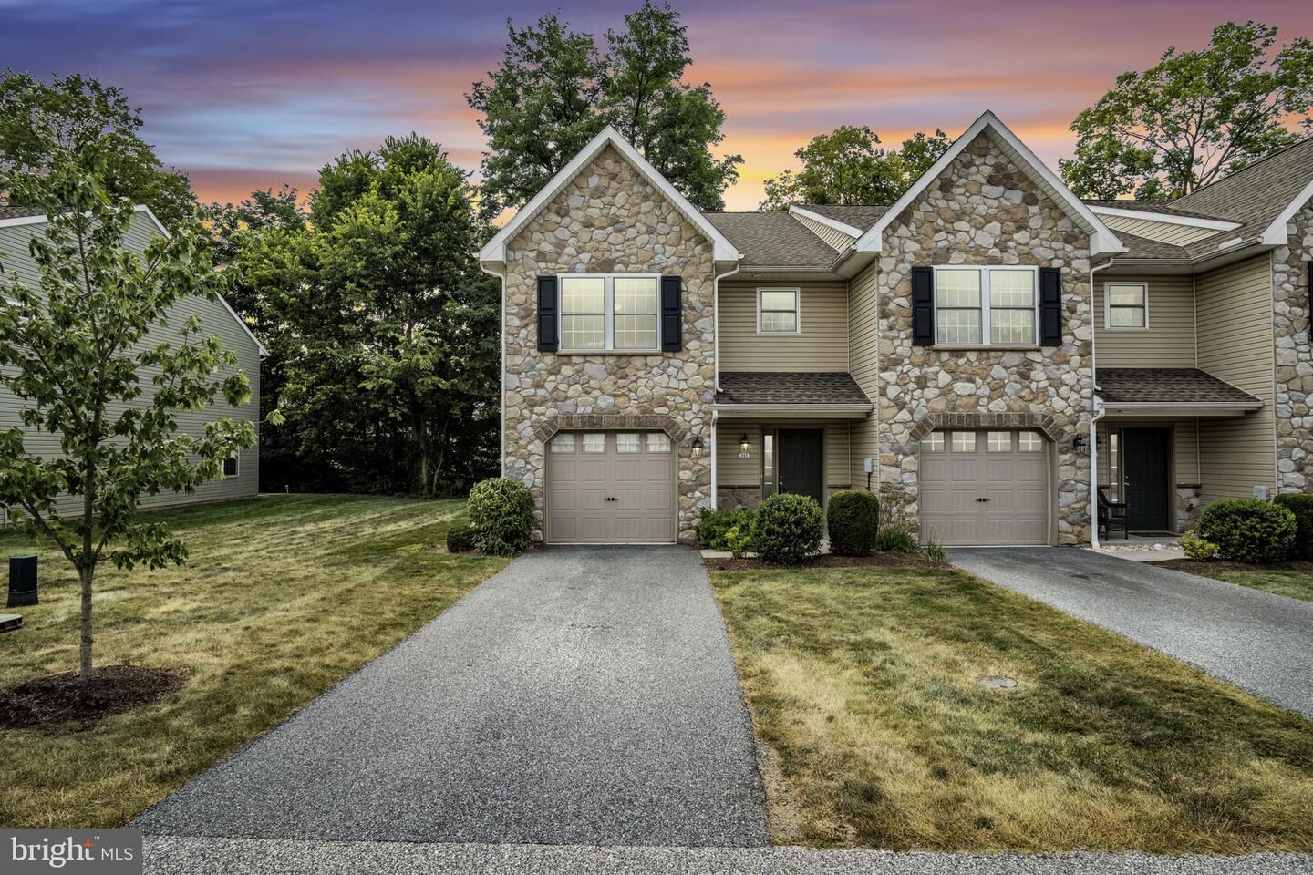 Property Photo: 343 Melbourne Lane PA 17055
