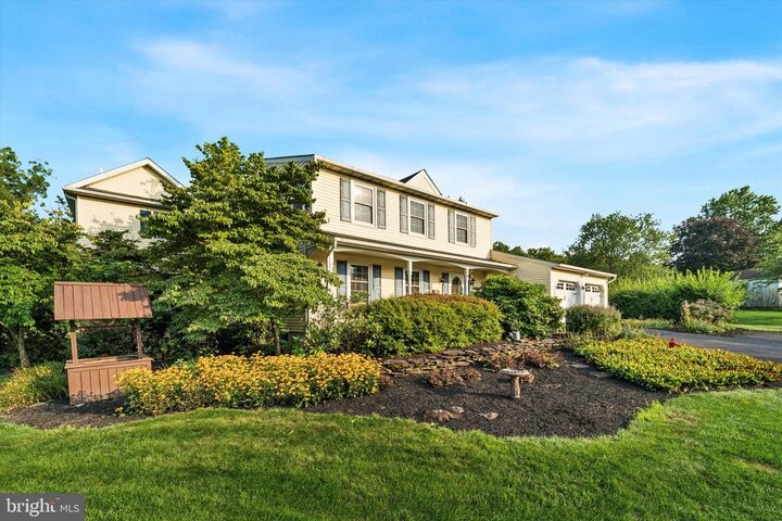 Property Photo: 886 Rising Sun Road PA 18969