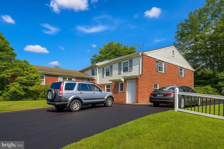 611 W Woodland Avenue  Springfield PA 19064 photo