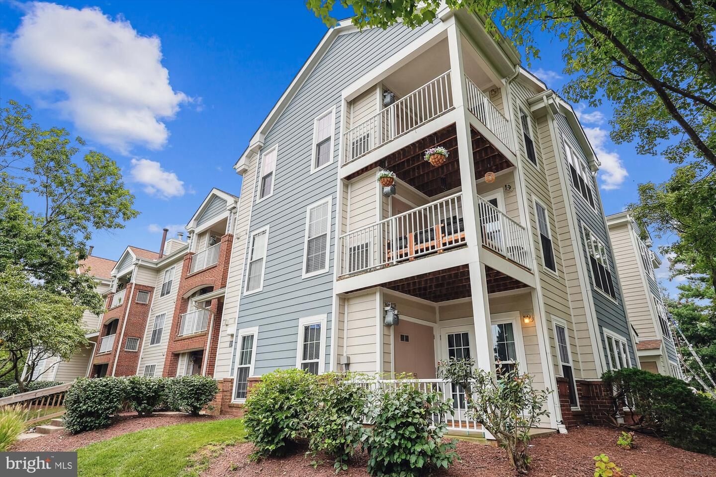 Property Photo:  21014 Timber Ridge Terrace 102  VA 20147 