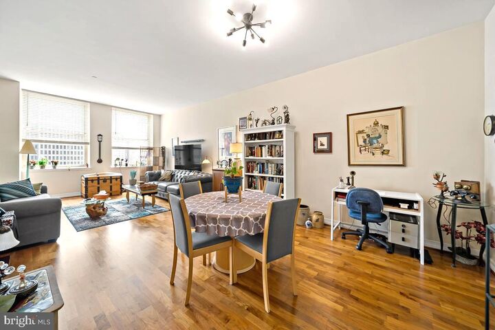 Property Photo: 1600 Arch Street 18 919 PA 19103