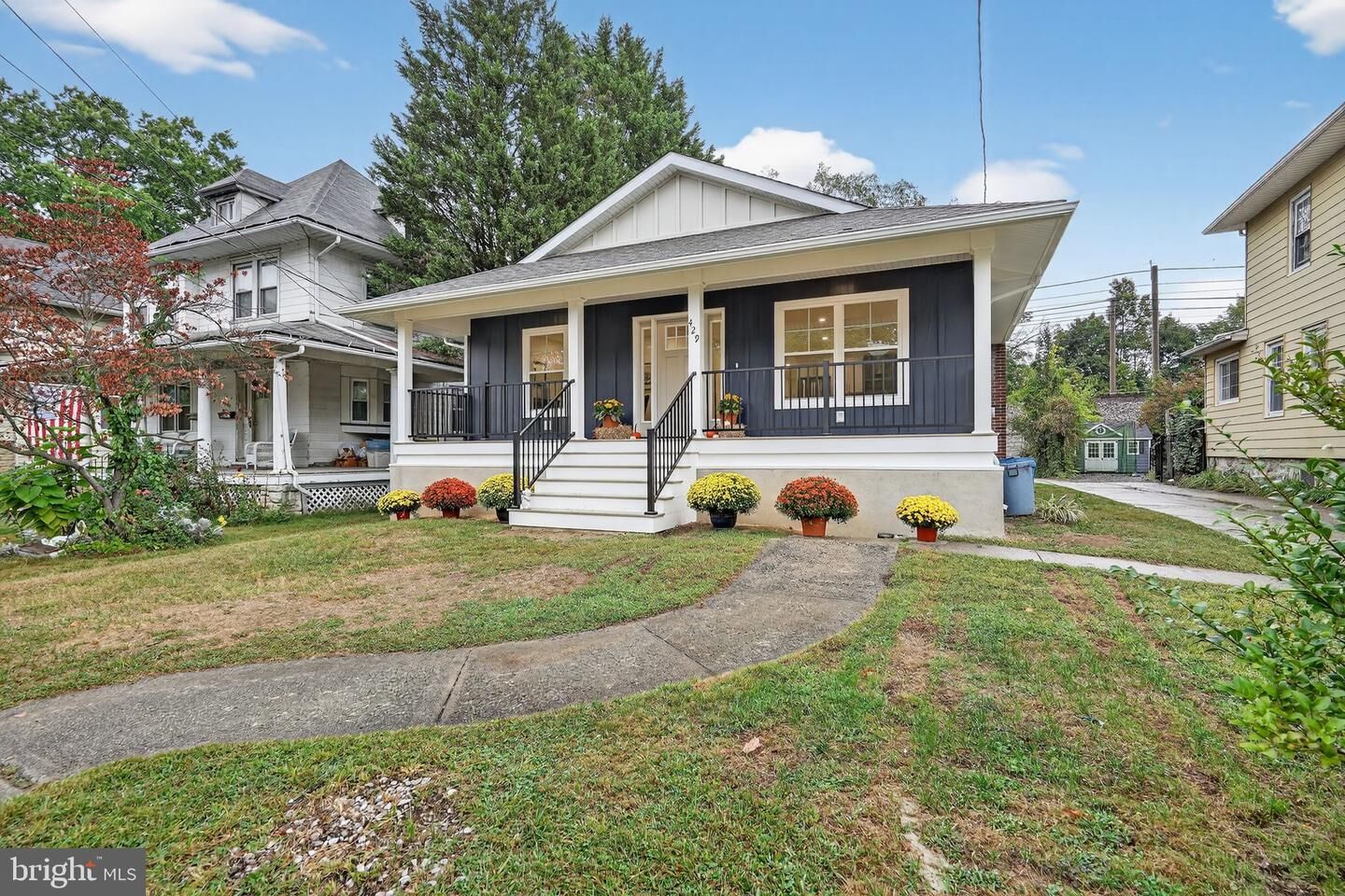 Property Photo:  429 Park Avenue  NJ 08108 