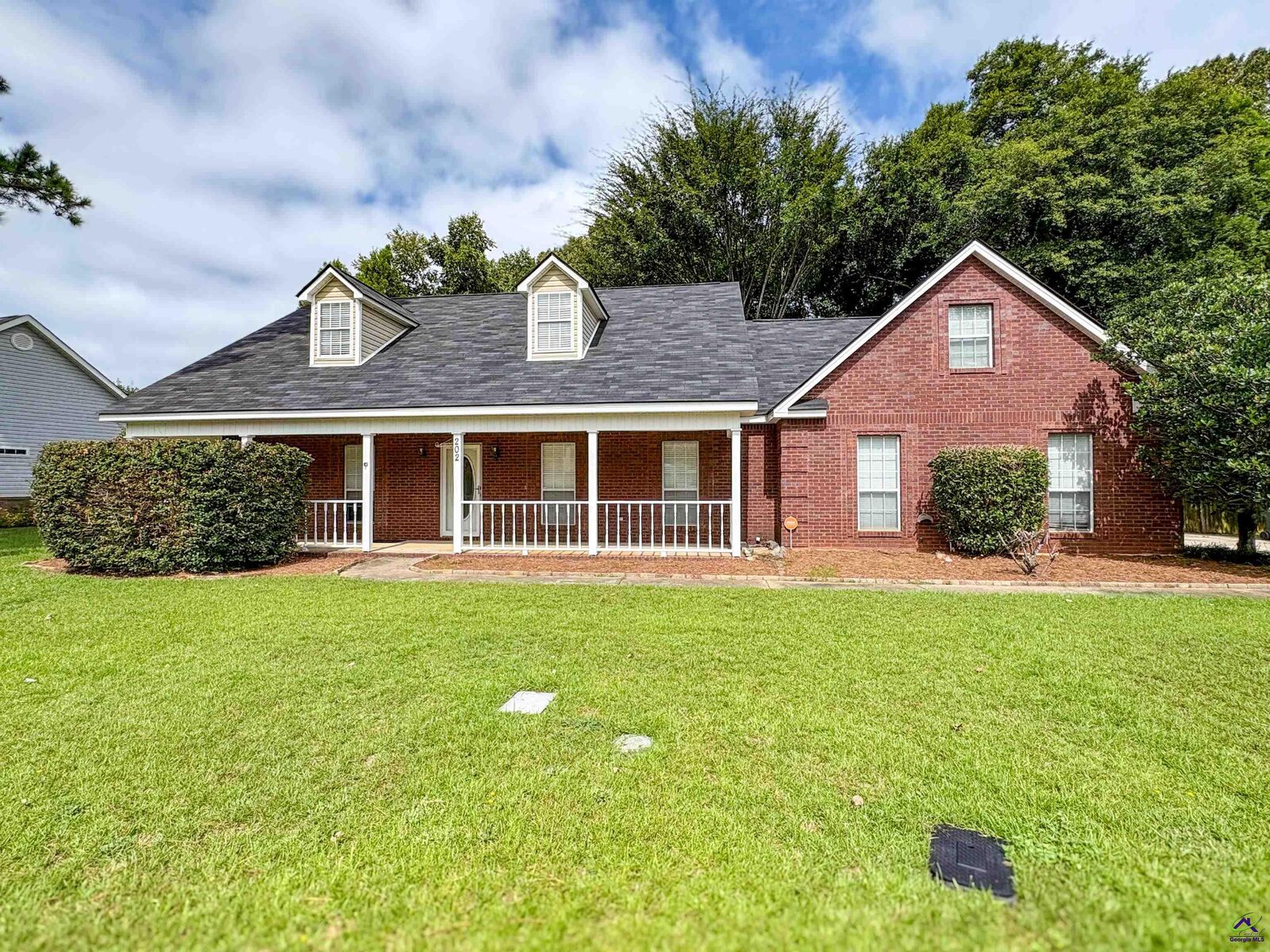 Property Photo:  202 Bay Laurel Circle  GA 31088 