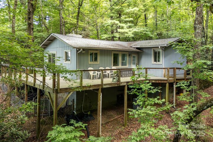 Property Photo:  15 Rambling Creek Road  NC 28739 