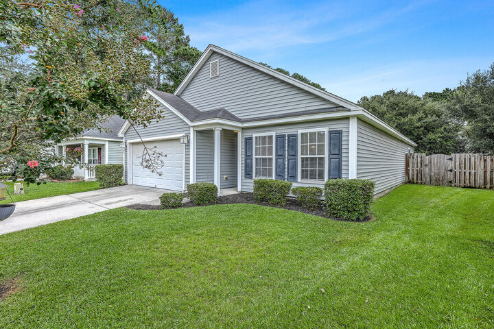Property Photo:  103 Avalon Road  SC 29483 