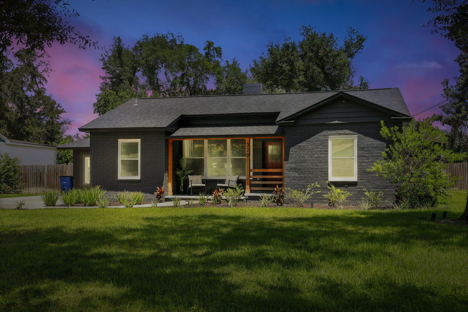 Property Photo:  328 S Palo Alto Avenue  FL 32401 