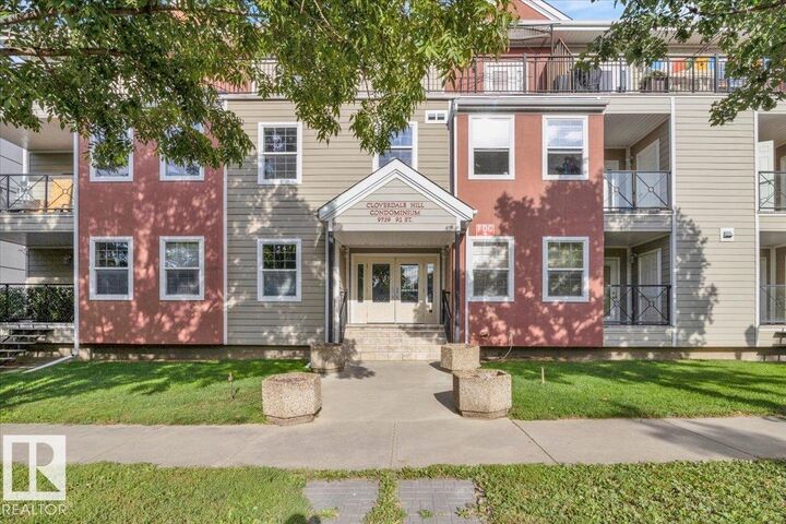 Photo de la propriété: 9739 92 Street NW 207 AB T6C 3S3