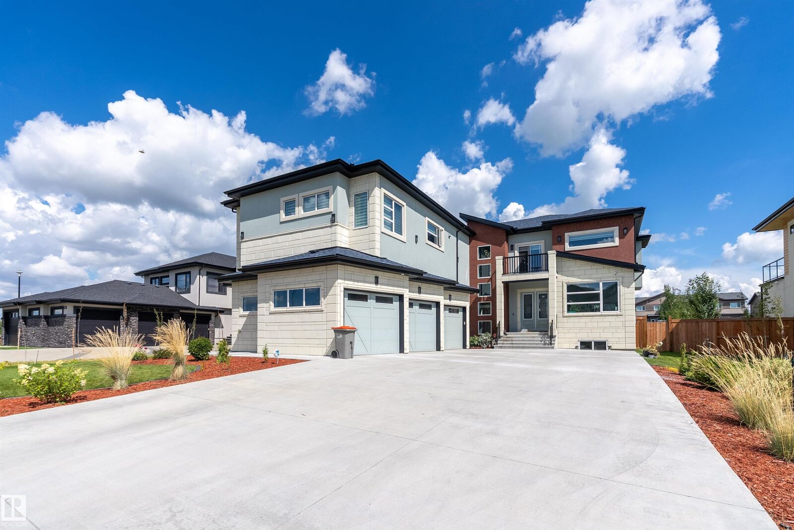 Property Photo: 5811 28 Street NE AB T4X 0X5