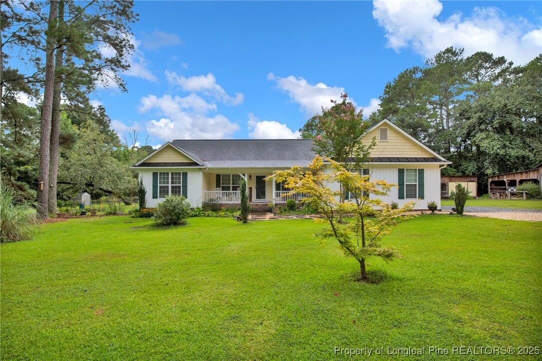 Property Photo: 8515 Reeves Bridge Road NC 28356