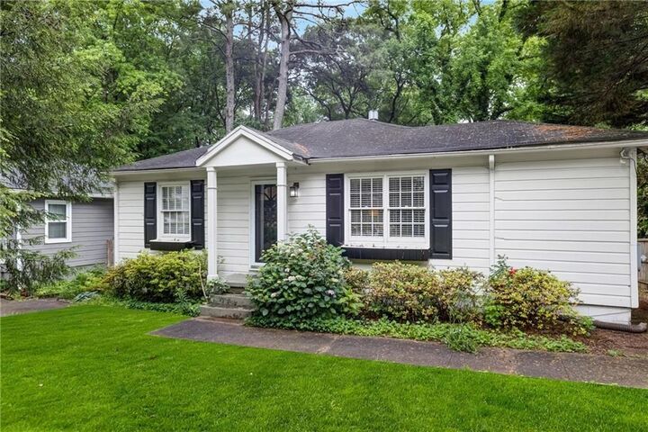 Property Photo:  1091 Napier Street SE  GA 30316 