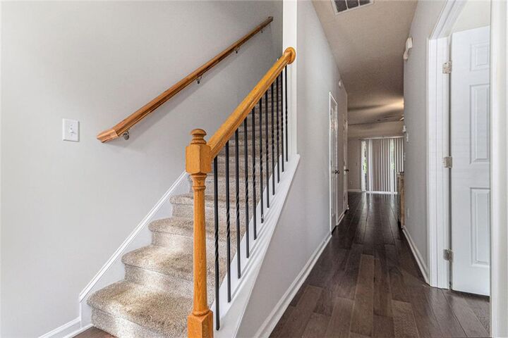 Property Photo: 585 McWilliams Road SE 1302 GA 30315