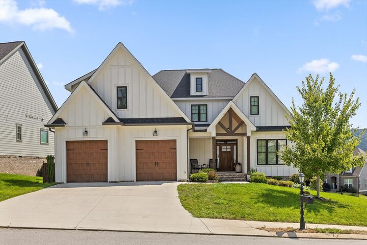 9177 White Ash Drive  Ooltewah TN 37363 photo
