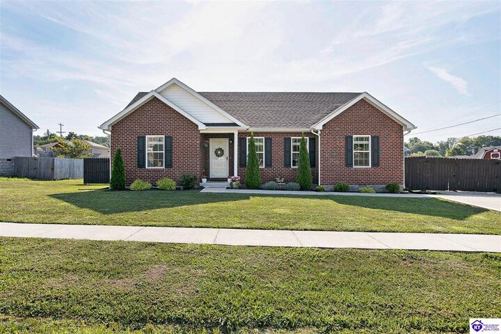 Property Photo: 124 Kentucky Avenue KY 40004