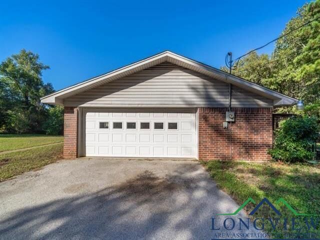 Property Photo:  306 Hubbard  TX 75652 