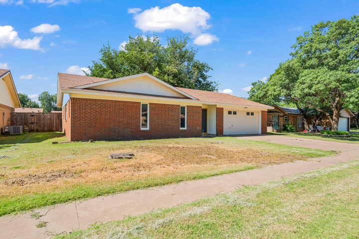Property Photo:  4809 72nd Street  TX 79424 