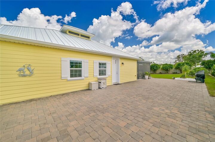 Property Photo: 8664 SW Sand Crane Circle FL 34269