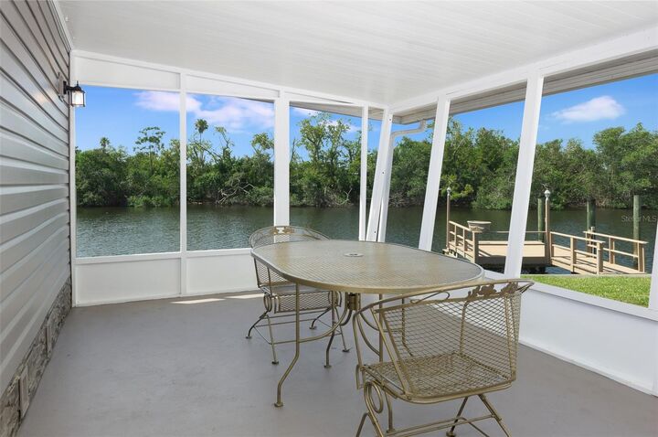 Property Photo:  460 Mount Oak Avenue NE 745  FL 33702 