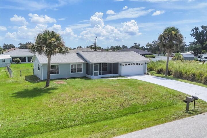 Property Photo:  7272 Wicklow Lane  FL 34224 